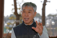 뇌출혈 후유증 딛고 론볼 선수로…전 잘 지내고 있습니다