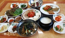 [문화s 픽업] 가평 아침고요수목원 근처 맛집에서 즐기는 여름 보양식 잣두부 착한식당은 어디?