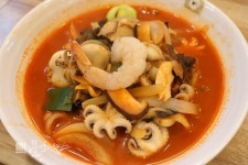 도구 사용 없이 수타로 만든 제대로 된 분당 짬뽕 맛집 탐방기