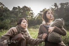 [문화s 픽업] 생존 위해 탈출, 그러나 여전히 생존의 문제…연극 탈출_날숨의 시간