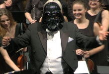 [김수영의 음악잡수다] 위대한 영화음악가 시리즈 3. 스타워즈가 빛나는 이유…명품음악 감독 - 존 윌리엄스