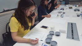 [문화리뷰]내 목소리가 화장품이 된다…소비자의 손으로 만드는 뷰티플랫폼 아모레퍼시픽뷰티슈머