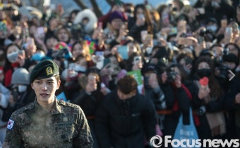 JYJ 김재중, 군 복무 마치고 전역식…