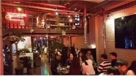 분당 정자동 맛집 육덕등심, 독특한 인테리어 속 고기메뉴 제공