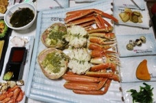 강릉 주문진 대게 맛집 미식가들의 발걸음 끊이지 않는 이유는?