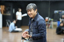 연극 선녀씨이야기 연습 담긴 비하인드 컷 공개해