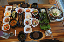 경주 불국사 근처 보문단지 맛집 늘봄, 현지인들에게도 인정받아