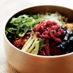 문재인 대통령, 5·18 민주화 운동 기념식 후 유가족이 운동하는 식당서 육회비빔밥 먹어 세심한 배려