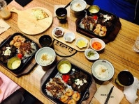 천안 맛집 모모스테이크, 저렴한 가격의 다양한 스테이크 및 메뉴 제공