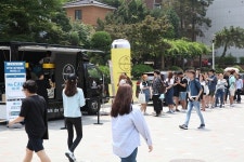 커피 프랜차이즈 우주라이크커피, 청춘 응원하는 커피차 무료 운행