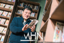 [문화 人] 신준영 가족, 오직 가족뿐…연극 만화방 미숙이 인터뷰