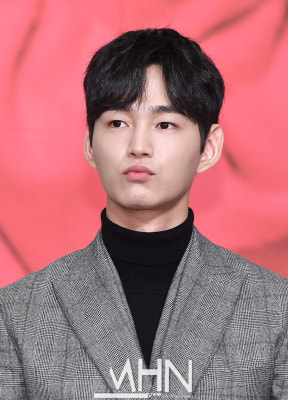 [문화포토] 이원근 '포텐 터지는 막내의 귀여움~' | 포토뉴스