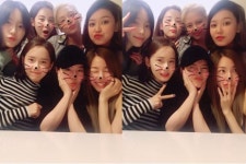 효리네 민박2 윤아, 소녀시대 멤버들과 데일리 셀카…수수한 모습도 빛나는 여신들