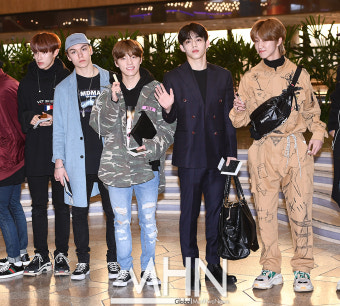 [MHN포토] 세븐틴 '각자의 개성이 보이는 공항 패션'