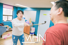 [연습실 사진첩] 단독 공개 한국 명작 소설 2시간 동안 3편 읽는 방법은? 뮤지컬 얼쑤 연습 현장