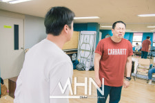 [연습실 사진첩] 단독 공개 한국 명작 소설 2시간 동안 3편 읽는 방법은? 뮤지컬 얼쑤 연습 현장