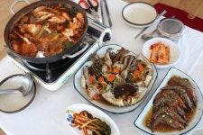 가볼만한곳 많은 안면도, 맛집과 더불어 자연휴양 즐길 수 있어