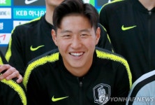 8000만유로와 이강인 연봉? 1000억이 넘는 금액... 앞으로 미래가 밝은 이강인 '2001년 생'