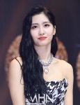 [MHN포토] 트와이스 모모 더 예뻐졌네
