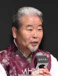 [MHN포토] 인사말하는 사물놀이 명인 김덕수