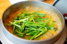 2TV 저녁 생생정보통 맛집 오늘 맛집 위치 어디? 전복추어탕, 대왕갈비쌀국수, 베트남식 튀김만두 소개