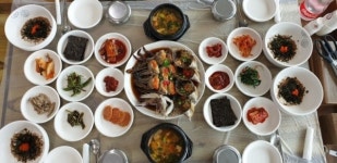 생방송 투데이 오늘 방송 맛집은? 부안 젓갈, 반찬가게, 감자탕, 칼국수 맛집 소개