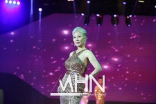 [MHN포토] 시니어모델 에루화 중년 여성 아이콘 (박지윤 디자이너& EMA 드레스 패션쇼)