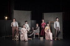        국립극단 신작 동양극장 2020, SWEAT 스웨트 연말 맞이 무료 온라인 공개