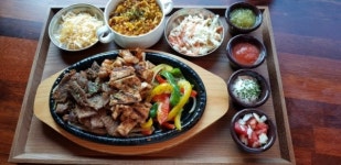 SBS '생방송투데이' 오늘 방송 맛집은? 샌드위치, 구운 찹쌀떡, 멕시코 음식 맛집 소개