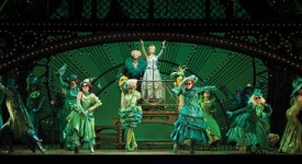 [리뷰] 상상에서 시작된 신비하고 놀라운 초록 마법, 뮤지컬 위키드