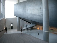 [길 위의 갤러리] 틀에서 벗어나 자유로운 건축을 보여주는 렘 콜하스(Rem Koolhaas)와 OMA건축사사무소