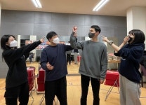 대학로 대표 로맨틱코미디 연극 운빨로맨스, 2022년 9차팀 캐스팅 공개