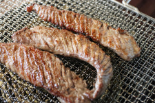 생방송 오늘저녁 고소한 짚불구이 고기 맛집 위치는?