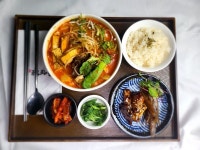 생방송 투데이 오늘 방송 맛집은? 육지 vs 바다 덮밥, 들기름 막국수 맛집 소개