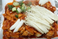 생방송 투데이 오늘 방송 맛집은? 닭코스 한상차림, 묵은지찜, 옛날 도너츠 맛집 소개
