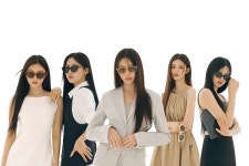 카린(CARIN), 뉴진스 크리스틴 시리즈 캠페인 공개