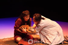인천시립극단 창단 35주년 기념작, 연극 《화염》 LG아트센터 서울 무대에 오른다