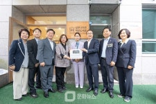HDC현대산업개발, 심포니 작은 도서관 21호점 개소…광명시 아동 위한 교육문화 공간 확충