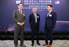 이재용, 한미 정상회담 동행…조선·원전 협력 강화, 반도체는 신중 행보
