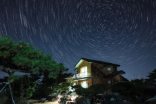 남원 수지면 밤하늘에 그린 시간의 궤적