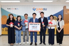 대구 중구 건설업체 ㈜수경, 무더위 속 소외이웃 위해 300만 원 전달