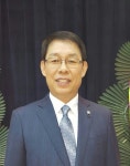 재울산 산청향우회 유원식 회장, 고향 율현마을회관 앰프 기증
