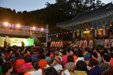 남해군 화방사 가을 밤 정취 물씬…산사음악회 성료