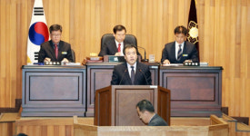 김윤택 함양군의원 버스단일요금제 시행하라