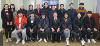 진주 중앙동 정우장학회 장학금 지원