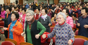 사천시 삼한평생노인대학 입학식 개최