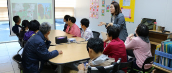 산청 산엔청복지관 장애인 커피교실 운영