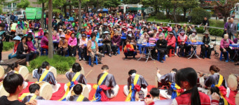 진주시가좌복지관 어버이날 행사 열어