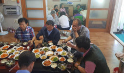 진주 집현면 농번기 마을공동 급식 추진