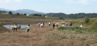 의령군 태풍 콩레이 수해쓰레기 수거작업
